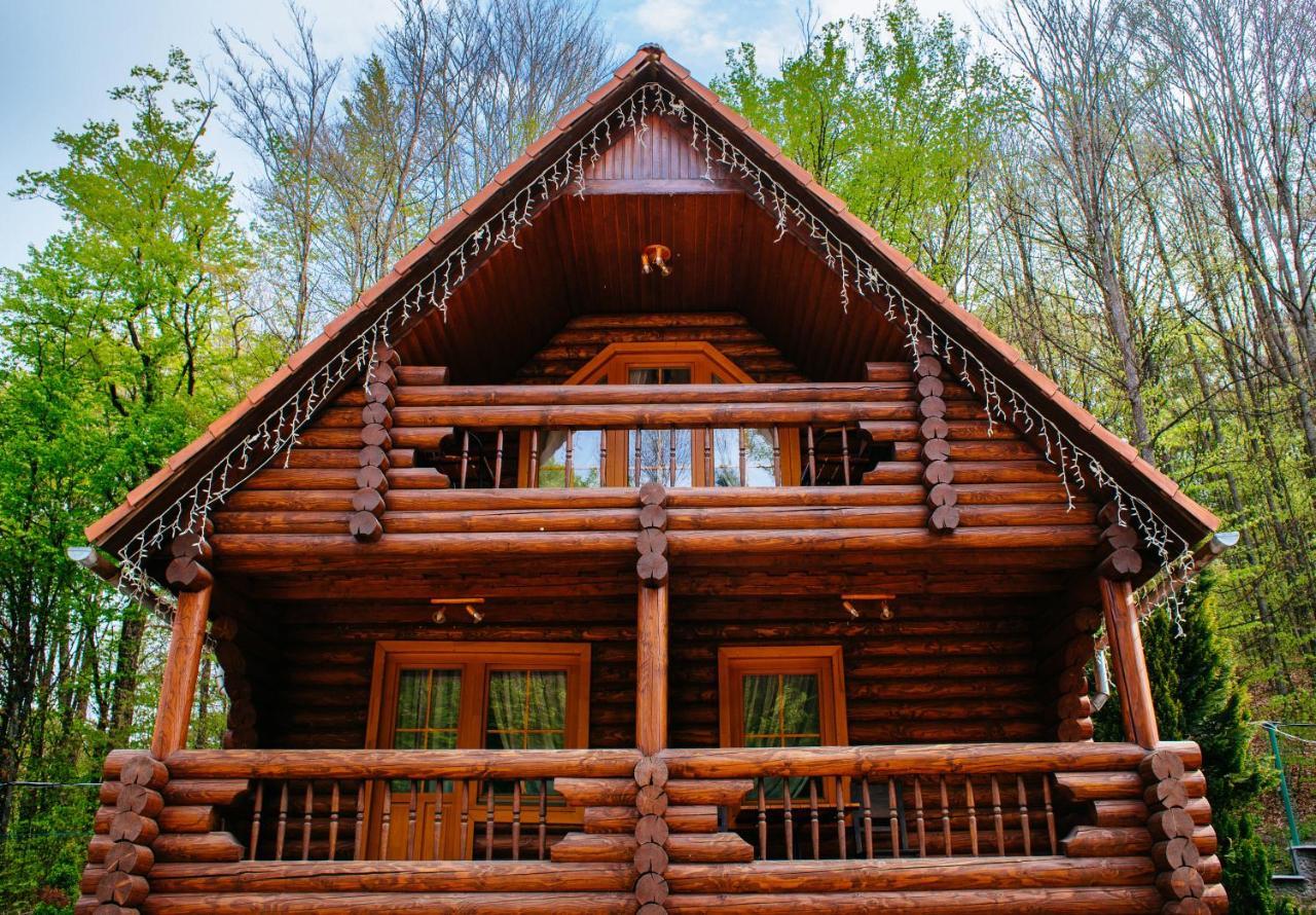 Toursit Complex Polyana Kvasova Hotel Exterior photo